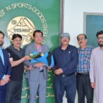 Bouquet presentation during Mr. Saleem Bhutta’s congratulatory visit to the newly elected PSGMEA Office Bearers 2026–28.