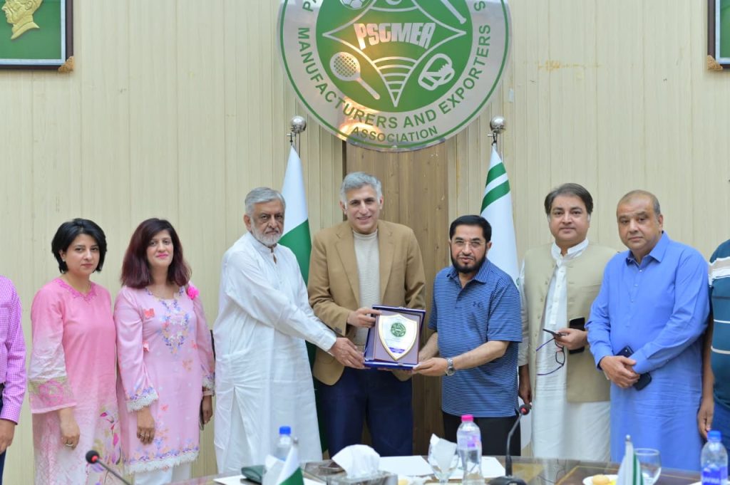 Visit of PSDF Delegation — photograph 1