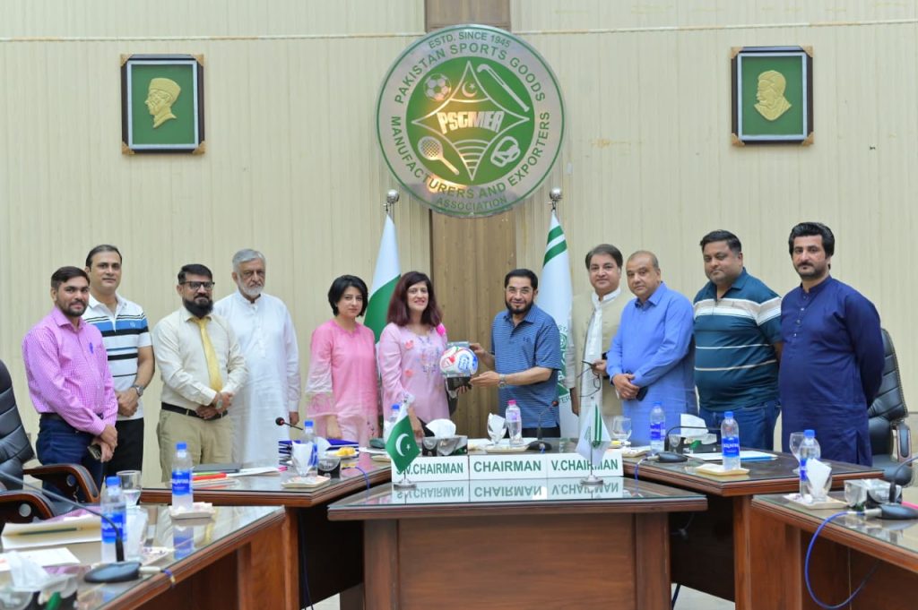 Visit of PSDF Delegation — photograph 3