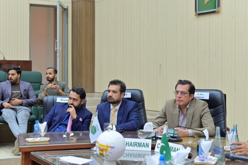 E-Commerce Seminar: Opening New Export Opportunities — photograph 12