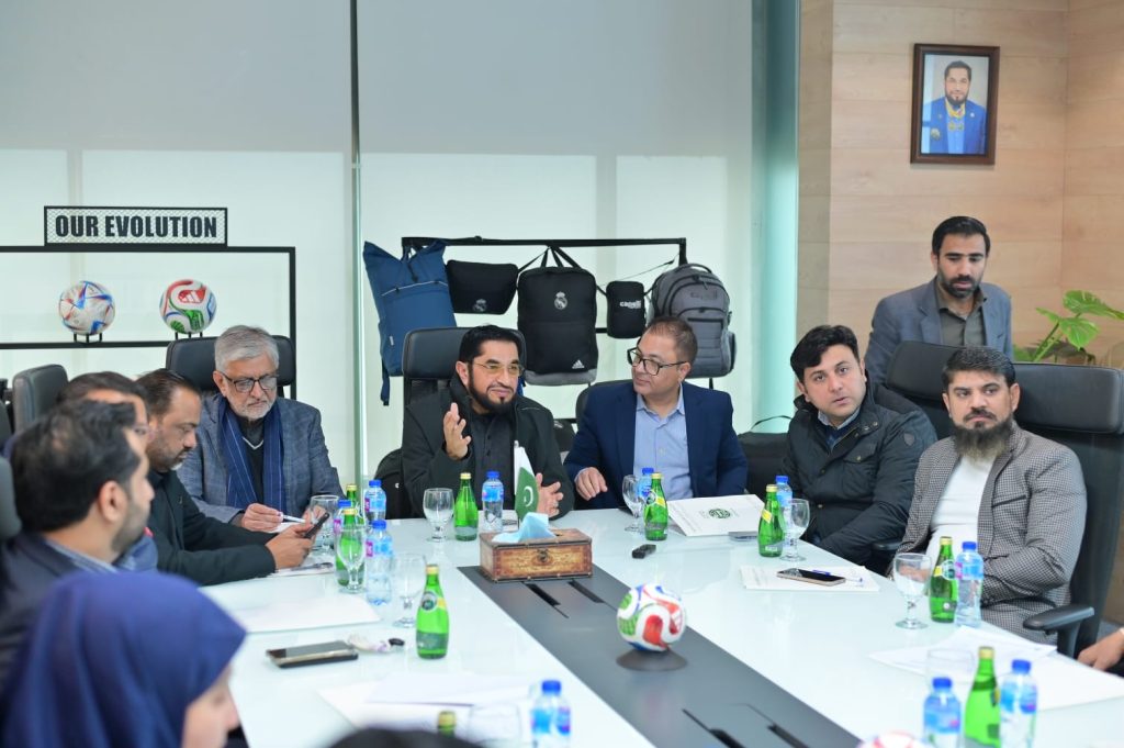Executive Members meets at Forward Sports